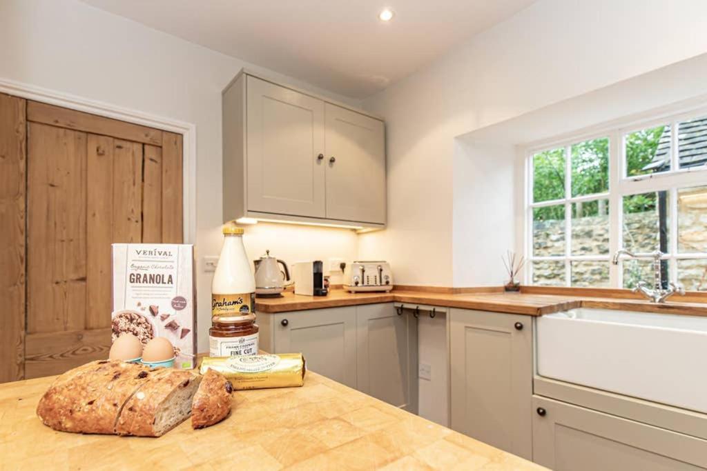 Oxfordshire Living - The Bowler Hat Cottage - Woodstock Zewnętrze zdjęcie